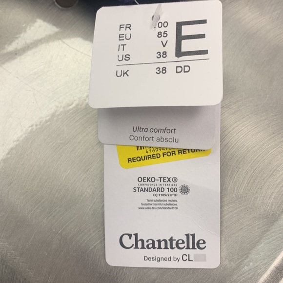 NWT Ideal Plunge T-Shirt Chantelle Bra 🌺 - Picture 5 of 8